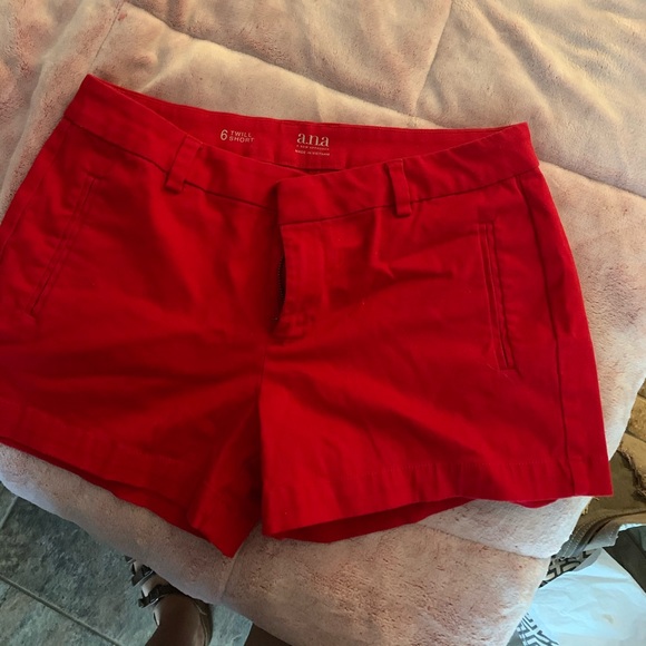 Shorts size 6 - Picture 1 of 1